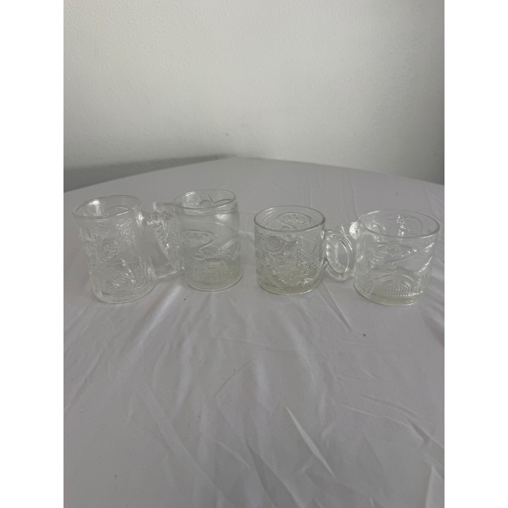 Vintage 1995 McDonalds Batman Forever Glass Mugs Set of 4 DC Comics Collectible